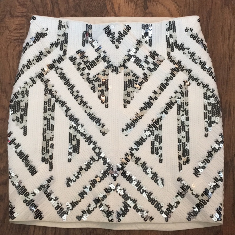 White sequined Express tube skirt.
